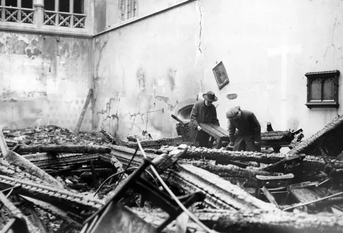 Framed Print : Salvaging furniture from a Cardiff Church after the raid by Nazi planes. Circa 1941 Framed Print : Salvaging furniture from a Cardiff Church after the raid by Nazi planes. Circa 1941