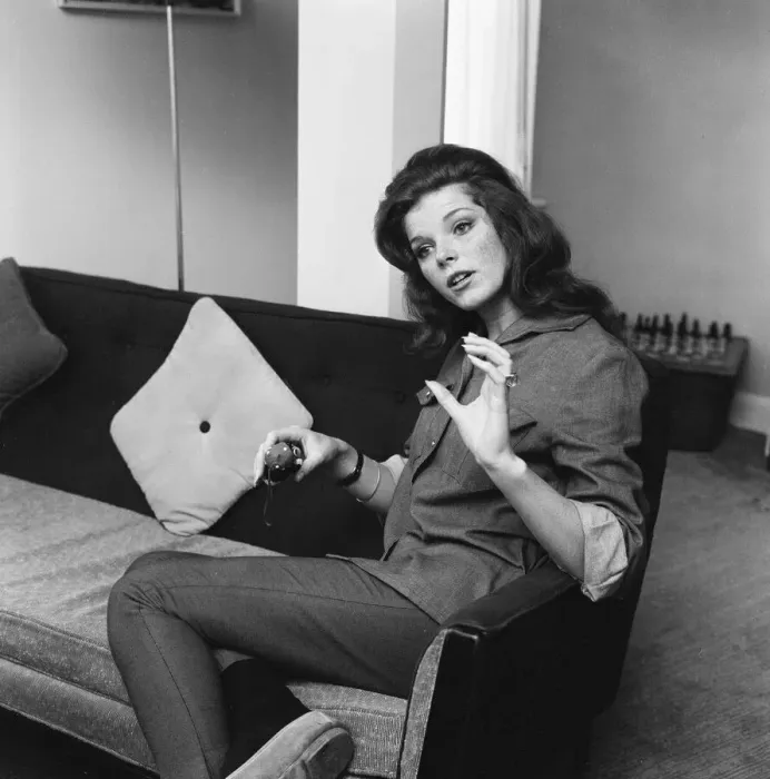 Framed Print : Samantha Eggar, British actress is interviewed by Donald Zec, Daily Mirror Journalist Framed Print : Samantha Eggar, British actress is interviewed by Donald Zec, Daily Mirror Journalist