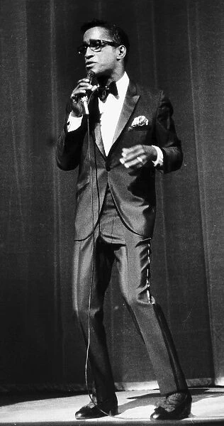 Sammy Davis Jnr American singer  /  actor on stage 1961