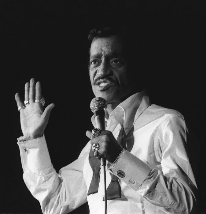 Framed Print : Sammy Davis Jnr, performs in England, for executives and their partners of Datuns