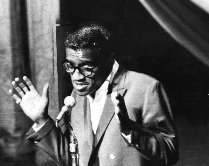 Framed Print : Sammy Davis Jnr singing during the first televised Royal Variety Show at the Royal Framed Print : Sammy Davis Jnr singing during the first televised Royal Variety Show at the Royal