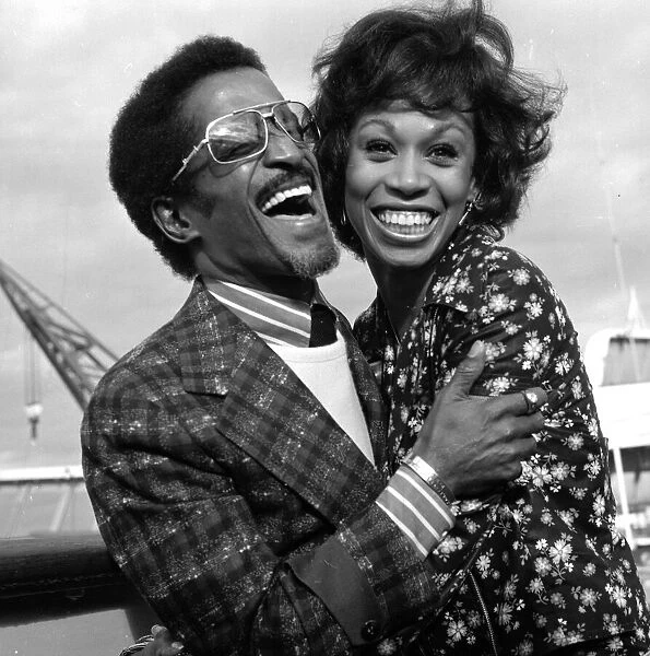 Sammy Davis Jnr with his wife Alto Vise on their way to start their honeymoon