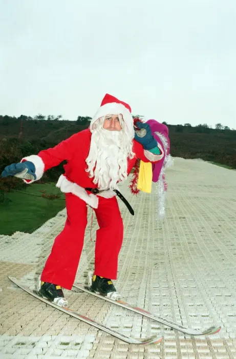 Framed Print : Santa, alias Steve Prince, senior instructor at the Eston Ski Village gets into the mood Framed Print : Santa, alias Steve Prince, senior instructor at the Eston Ski Village gets into the mood