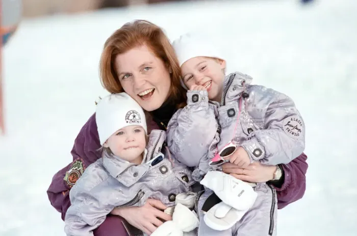 Framed Print : Sarah, The Duchess of York on holiday in Klosters with her daughters Princess Eugenie Framed Print : Sarah, The Duchess of York on holiday in Klosters with her daughters Princess Eugenie