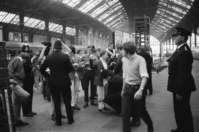 Framed Print : The scene at Brighton railway station where two dozen police officers sorted out Framed Print : The scene at Brighton railway station where two dozen police officers sorted out