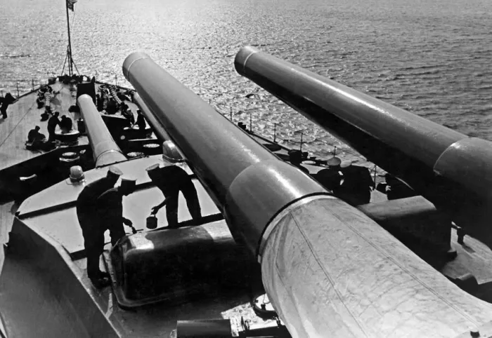 Framed Print : Scene on deck of the Royal Sovereign class battleship HMS Ramillies of The Royal Navy