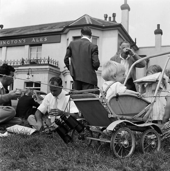 A scene outside the Derby Arms, Derby Day at Epsom. 3rd June 1959