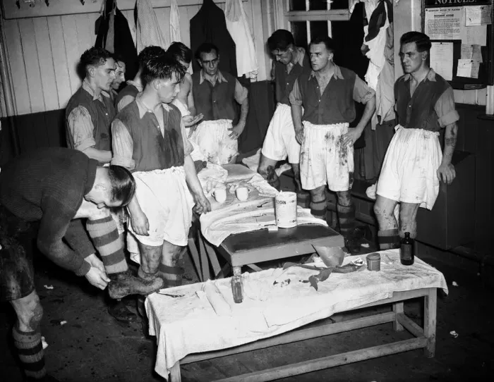 Framed Print : Scenes in the Crystal Palace dressing room at half time during their FA Cup first round Framed Print : Scenes in the Crystal Palace dressing room at half time during their FA Cup first round