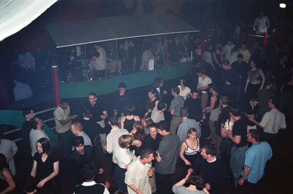 Scenes at Level One and RG1 nightclubs, Reading. 29th March 1999