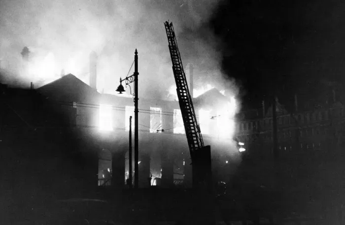 Framed Print : Scenes at a London Post Office fire caused by enemy action. 17th June 1943 Framed Print : Scenes at a London Post Office fire caused by enemy action. 17th June 1943