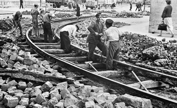 Framed Print : Scenes in Naples, southern Italy showing local people at work on the railway lines Framed Print : Scenes in Naples, southern Italy showing local people at work on the railway lines