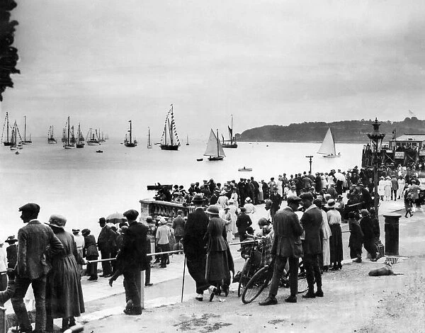 Scenes showing crowds gathered for the Regatta during Cowes Week