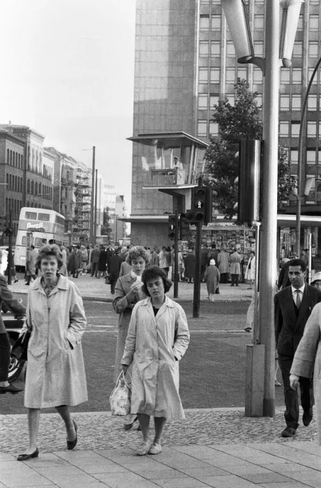Framed Print : Scenes in West Berlin, West Germany showing daily life continuing as normal soon after Framed Print : Scenes in West Berlin, West Germany showing daily life continuing as normal soon after