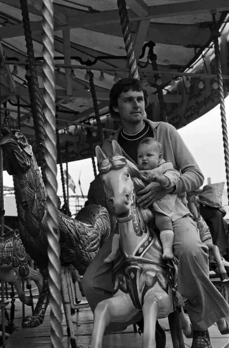 Framed Print : Scenes at Weymouth Fairground, Dorset. 14th July 1977