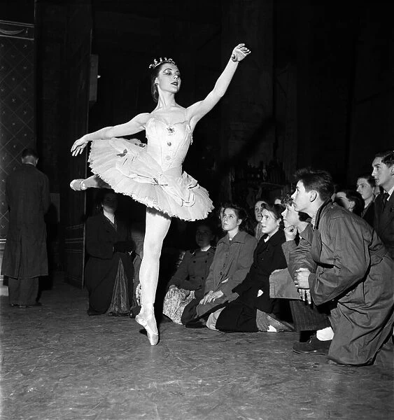 School children attend ballet matinee at Sadlers Wells. Svetlana Beriosova as the sugar