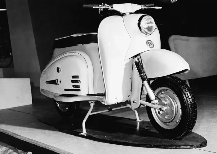 Framed Print : Scooter - Sun Wasp at the Cycle and Motorcycle show 1958 at Earl
