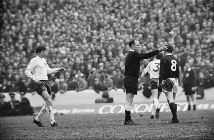 Framed Print : Scotland 1 v England 1. UEFA European Championship Group 8 match at Hampden Park Framed Print : Scotland 1 v England 1. UEFA European Championship Group 8 match at Hampden Park