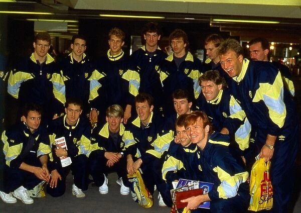 Scotland football team squad at airport April 1987