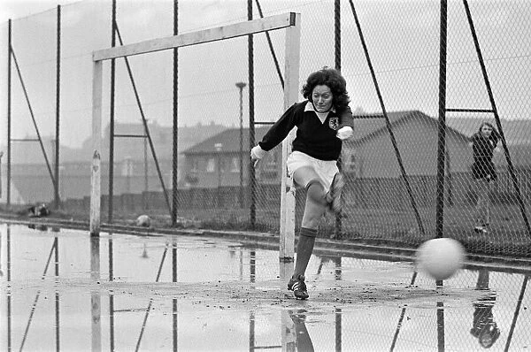 Scotland Ladies football star Edna Neillis has been informed by the Ladies Football