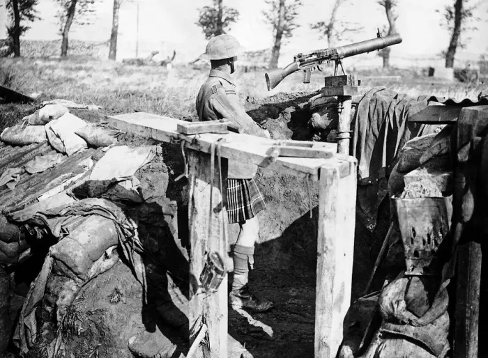 Framed Print : Scottish machine gunner keeps watch from a front line trench 1917 Framed Print : Scottish machine gunner keeps watch from a front line trench 1917