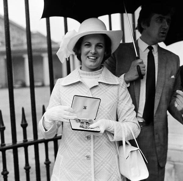 Scottish singer Moira Anderson who attended the investiture at Buckingham Palace to
