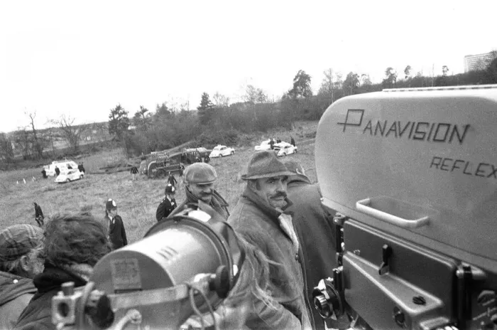 Framed Print : Sean Connery during location filming in Bracknell for the movie Offence