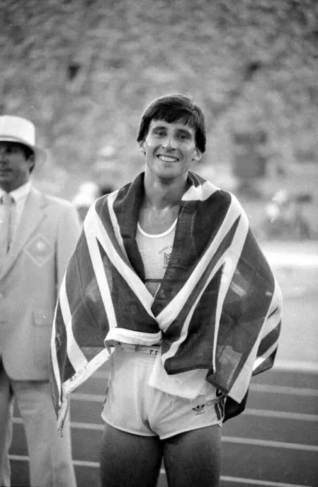 Framed Print : Sebastion Coe draped in a Union Jack at the 1984 Olympics in Los Angeles Framed Print : Sebastion Coe draped in a Union Jack at the 1984 Olympics in Los Angeles