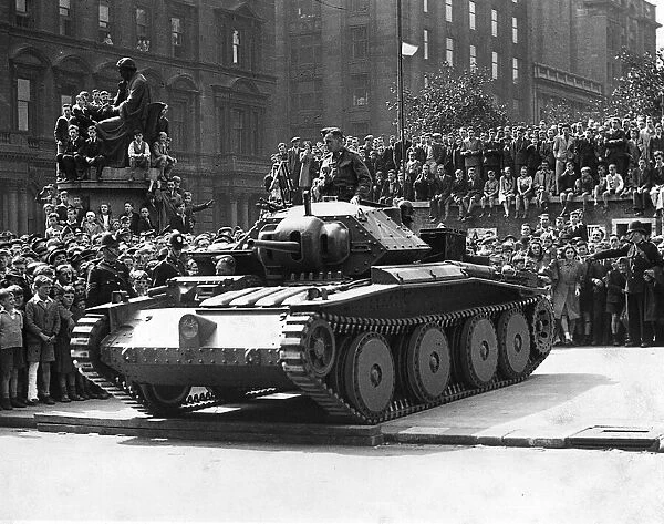 Second World War August 1941 George Square Glasgow New Covenanter tank