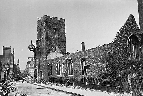 Second World War, Canterbury. St Georges church damaged by bombing, High Street