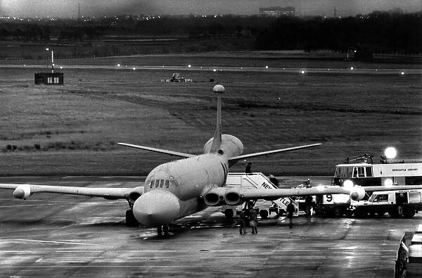 A secret test flight of a Hawker Siddeley (Bae) Nimrod ended in an emergency at Newcastle
