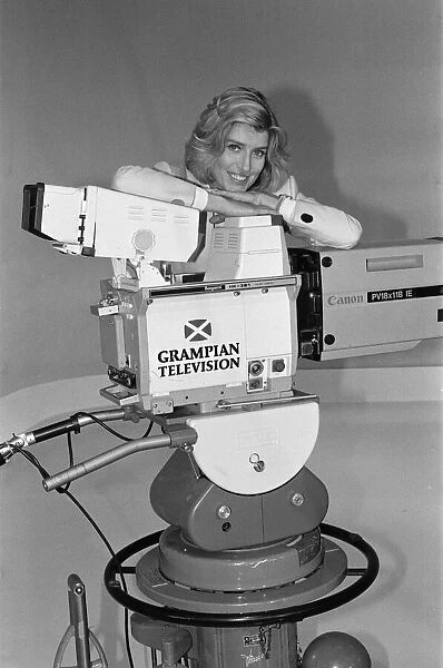Selina Scott in a Grampian television studio. 11th September 1991