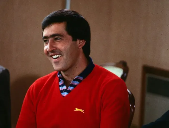 Framed Print : Seve Ballesteros golfer July 1982 Red pullover Framed Print : Seve Ballesteros golfer July 1982 Red pullover