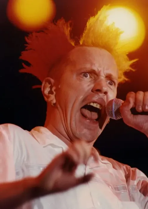 Framed Print : Sex Pistols perform at the Phoenix Festival, Long Marston Airfield, near Stratford Framed Print : Sex Pistols perform at the Phoenix Festival, Long Marston Airfield, near Stratford