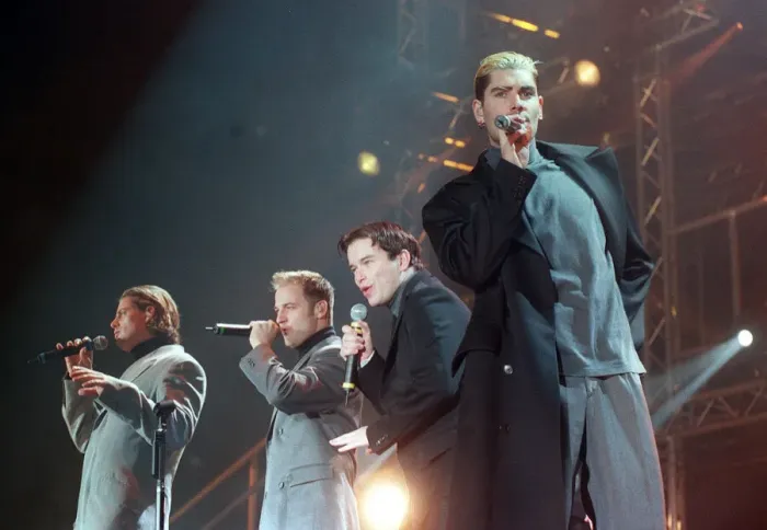 Framed Print : Shane Lynch of pop group Boyzone, December 1999. With Mikey Graham