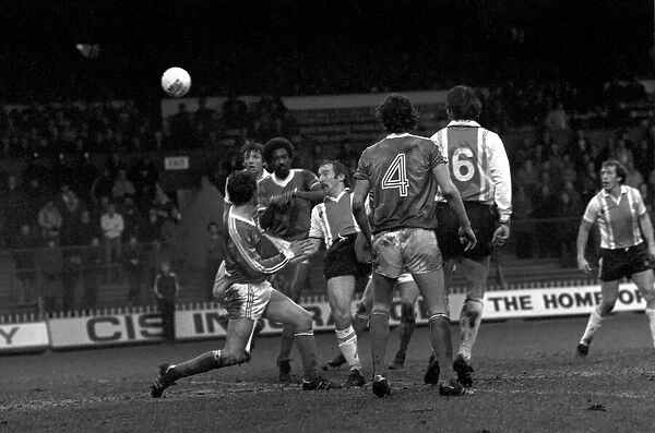 Sheffield United 0 v. Gillingham 1. Division Three Football. January 1981 MF01-11-014
