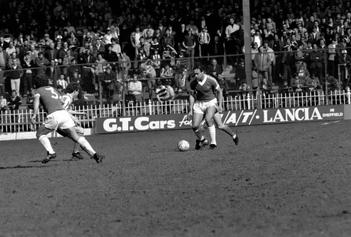 Framed Print : Sheffield United 1 v. Bury 1. April 1982 MF06-27-002 Local Caption Division 4