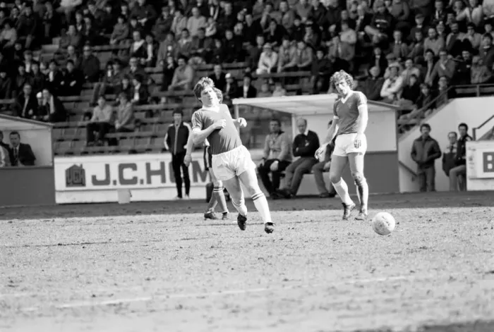 Framed Print : Sheffield United 1 v. Bury 1. April 1982 MF06-27-017 Local Caption Division 4