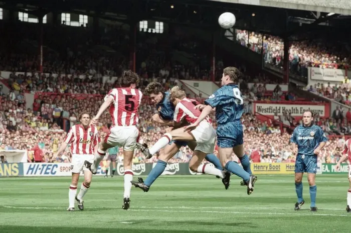 Framed Print : Sheffield United 2 - 1 Manchester United Premier League match at Bramall Lane, Sheffield