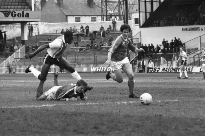 Framed Print : Sheffield United 2 v. Millwall 1. Division Three Football. March 1981 MF02-09-020 Framed Print : Sheffield United 2 v. Millwall 1. Division Three Football. March 1981 MF02-09-020