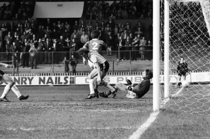 Framed Print : Sheffield United 2 v. Millwall 1. Division Three Football. March 1981 MF02-09-007 Framed Print : Sheffield United 2 v. Millwall 1. Division Three Football. March 1981 MF02-09-007