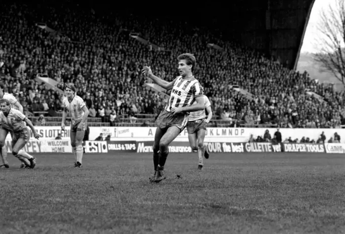 Framed Print : Sheffield Wednesday 1 v. Norwich 2. November 1984 MF18-10-014