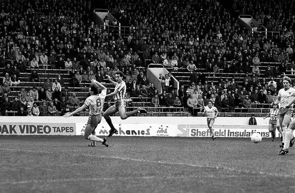 Sheffield Wednesday 1 v. Norwich 2. November 1984 MF18-10-024