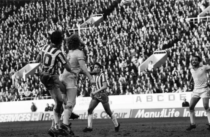 Framed Print : Sheffield Wednesday 1 v. Notts. County 2. Division Two Football. January 1981 MF01-20-042