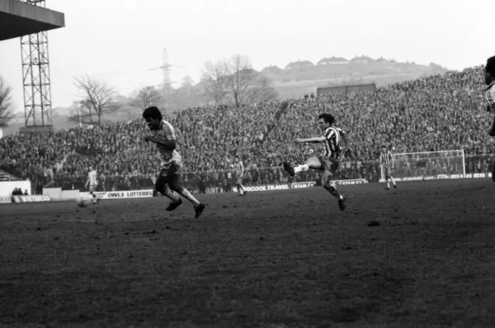 Framed Print : Sheffield Wednesday 1 v. Notts. County 2. Division Two Football. January 1981 MF01-20-020 Framed Print : Sheffield Wednesday 1 v. Notts. County 2. Division Two Football. January 1981 MF01-20-020