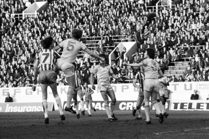 Framed Print : Sheffield Wednesday 1 v. Notts. County 2. Division Two Football. January 1981 MF01-20-058 Framed Print : Sheffield Wednesday 1 v. Notts. County 2. Division Two Football. January 1981 MF01-20-058