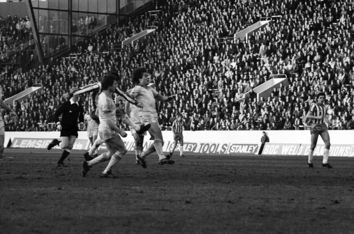 Framed Print : Sheffield Wednesday 1 v. Notts. County 2. Division Two Football. January 1981 MF01-20-047 Framed Print : Sheffield Wednesday 1 v. Notts. County 2. Division Two Football. January 1981 MF01-20-047