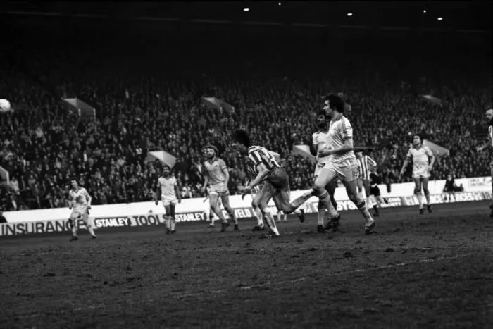 Framed Print : Sheffield Wednesday 1 v. Notts. County 2. Division Two Football. January 1981 MF01-20-015 Framed Print : Sheffield Wednesday 1 v. Notts. County 2. Division Two Football. January 1981 MF01-20-015