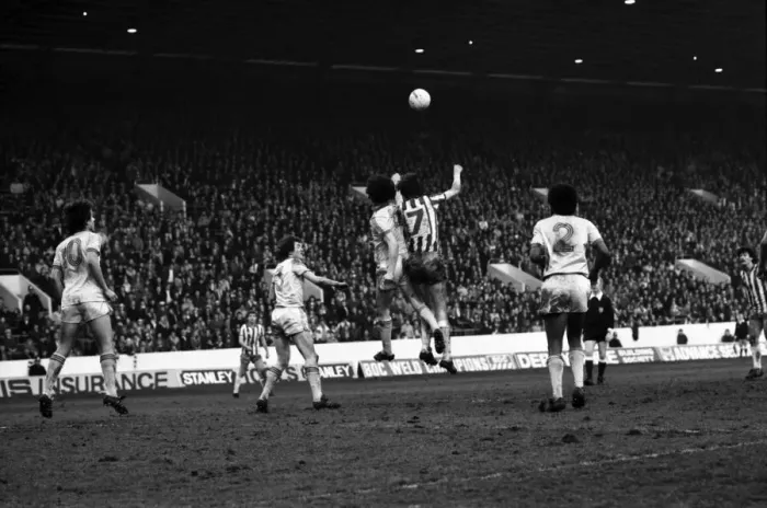 Framed Print : Sheffield Wednesday 1 v. Notts. County 2. Division Two Football. January 1981 MF01-20-019 Framed Print : Sheffield Wednesday 1 v. Notts. County 2. Division Two Football. January 1981 MF01-20-019