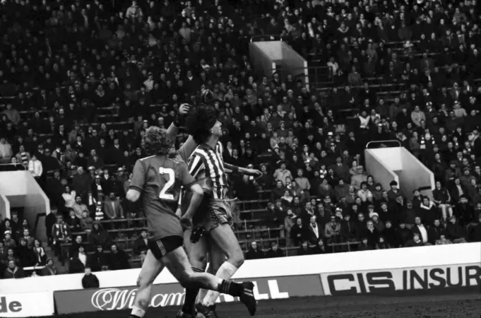 Framed Print : sheffield wednesday 2 v. Swansea 0. Division Two Football. Februay 1981 MF01-35-004