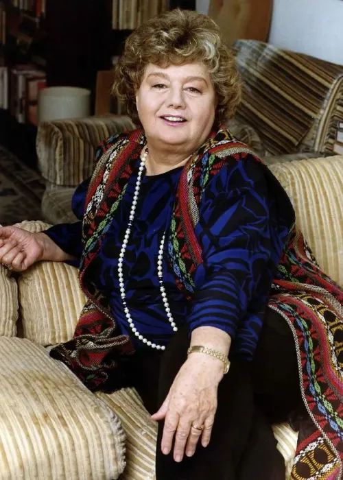 Framed Print : Shelley Winters Actress - September 1989 DBase Framed Print : Shelley Winters Actress - September 1989 DBase